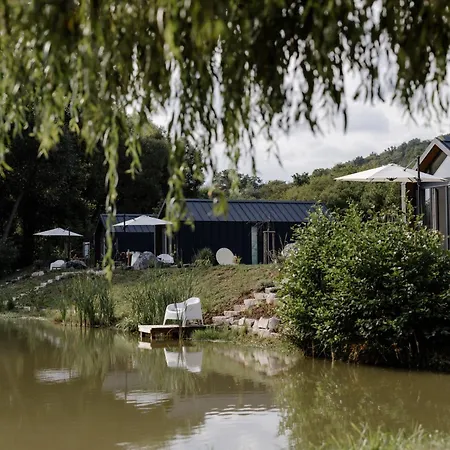 Tatil parkı Glamping Osada *